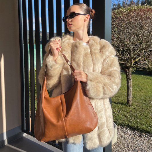 Yara's Luxe PU Vegan Leren Schoudertas met Verstelbare Band en Ritsluiting