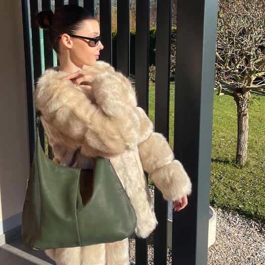 Yara Luxe Schoudertas met Verstelbare Band van PU Vegan Leer